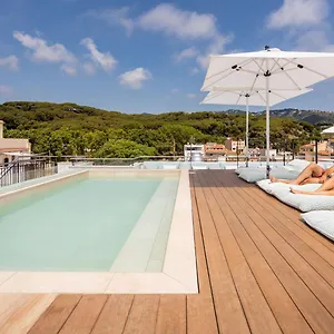 https://neptuno-calella.catalonia-hotels.com